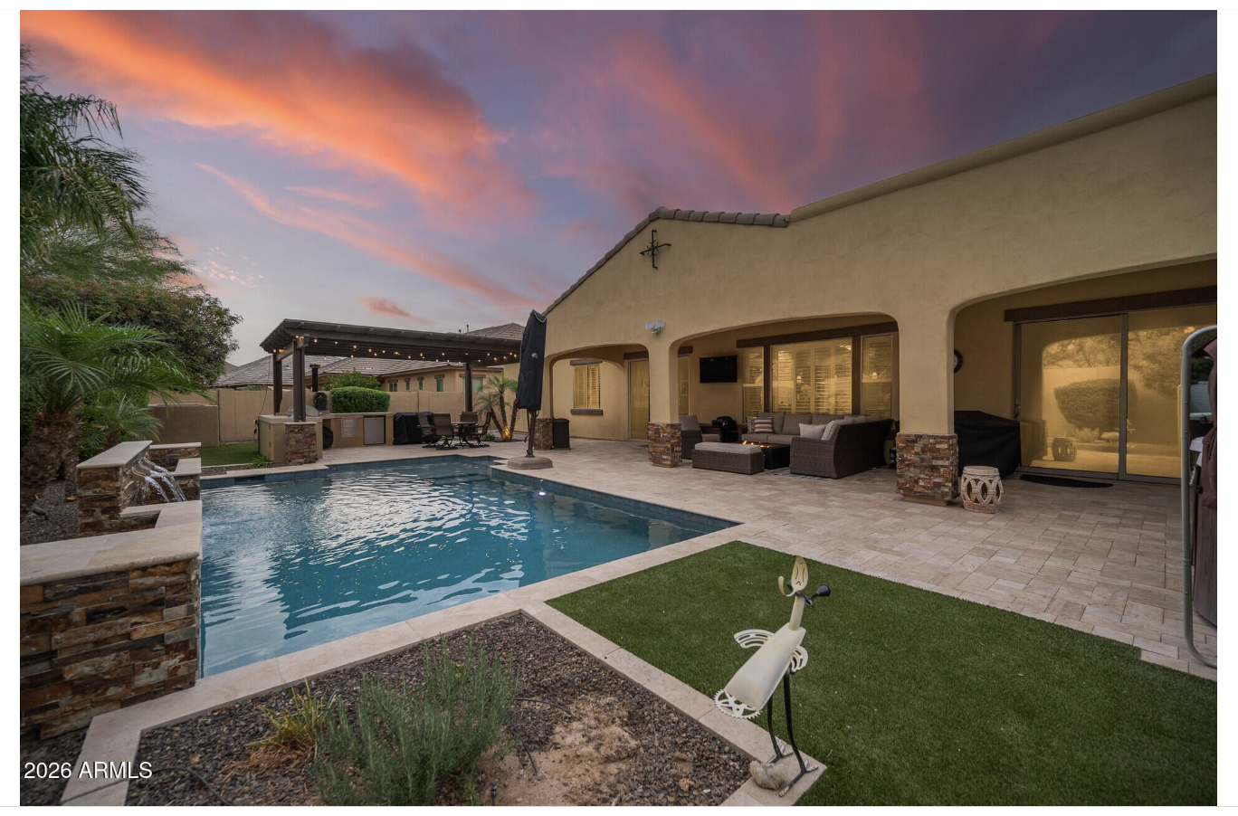 7282 W Rowel RD, Peoria, AZ 85383 - Pool